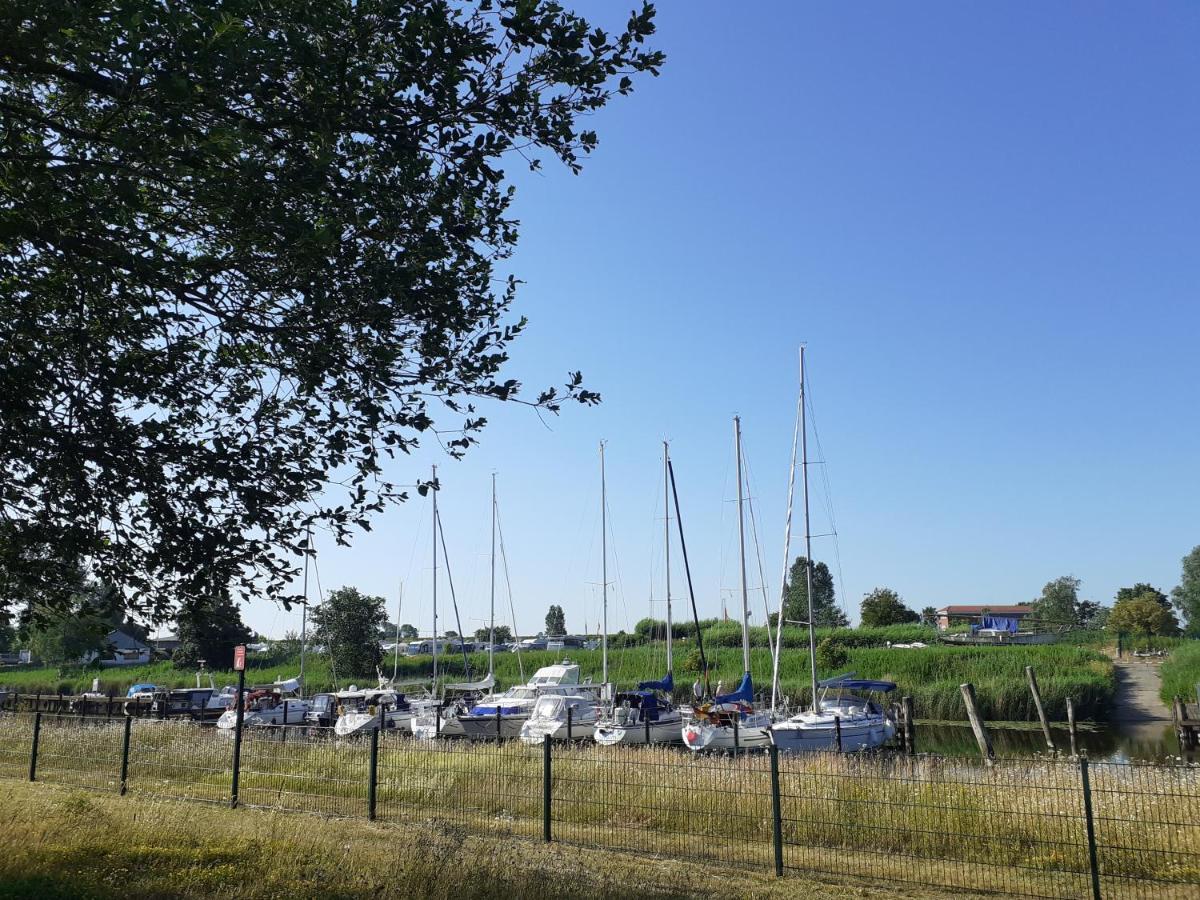 Villa Flora Frederiksstad Eksteriør billede